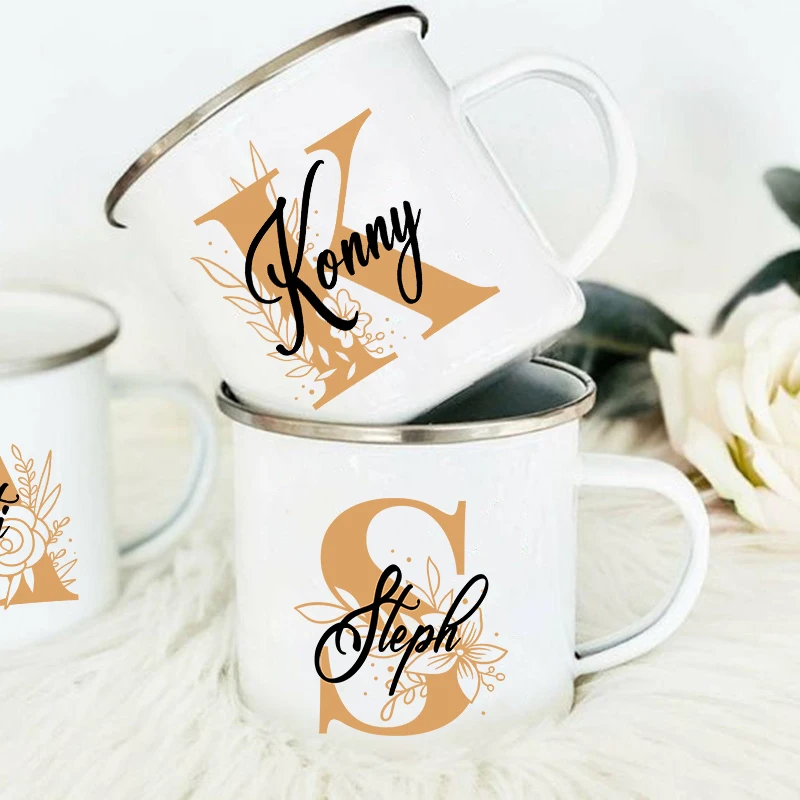 Coffee Tea Day - Spersonalizowane kubki Kwiatowy inicjał Nazwa Kubek
