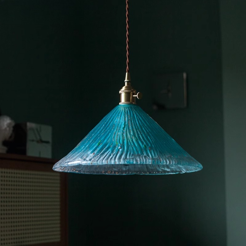 Amerykańska lampa wisząca z rę – Switching Coffee To Tea recenzja i cena